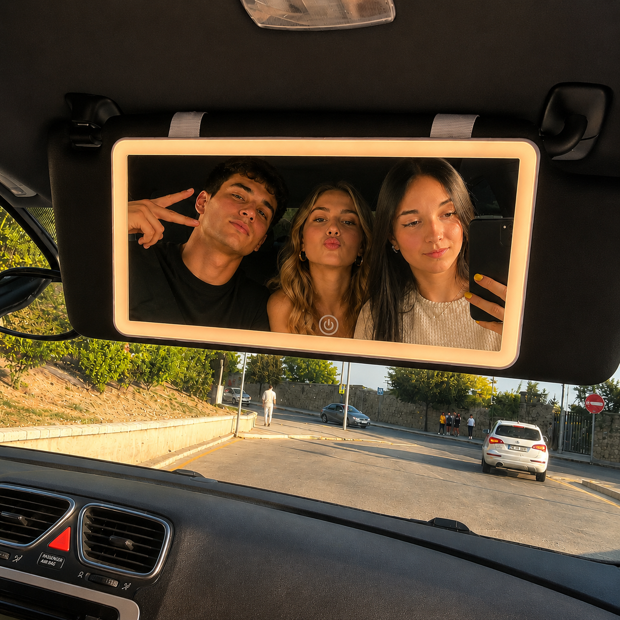 GlowMirror® | Espejo LED Premium para Visera de Coche — 3 Niveles de Iluminación · Recarga USB